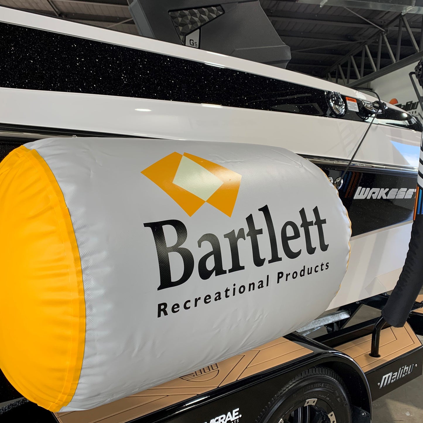 INFLATABLE BOAT FENDER 0.6M (2FT)