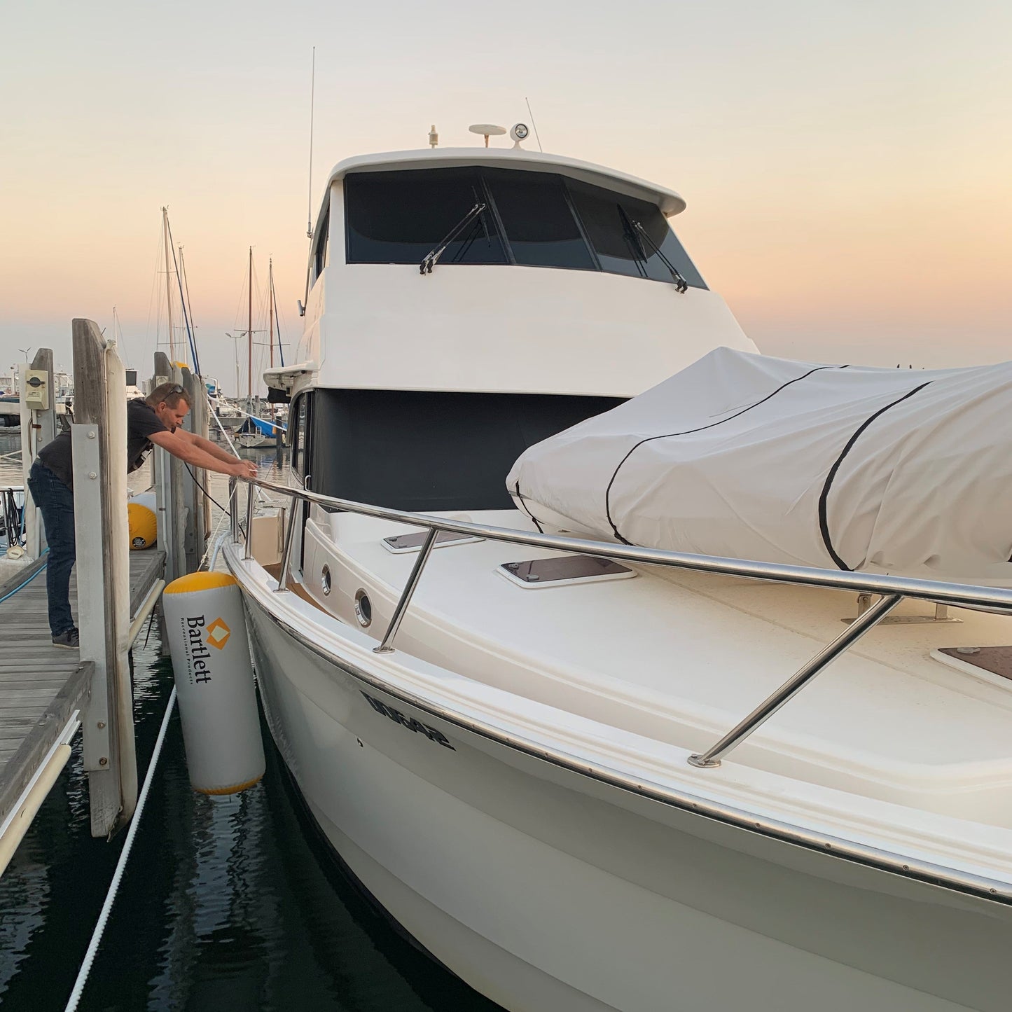 INFLATABLE BOAT FENDER 1.2M (4FT)
