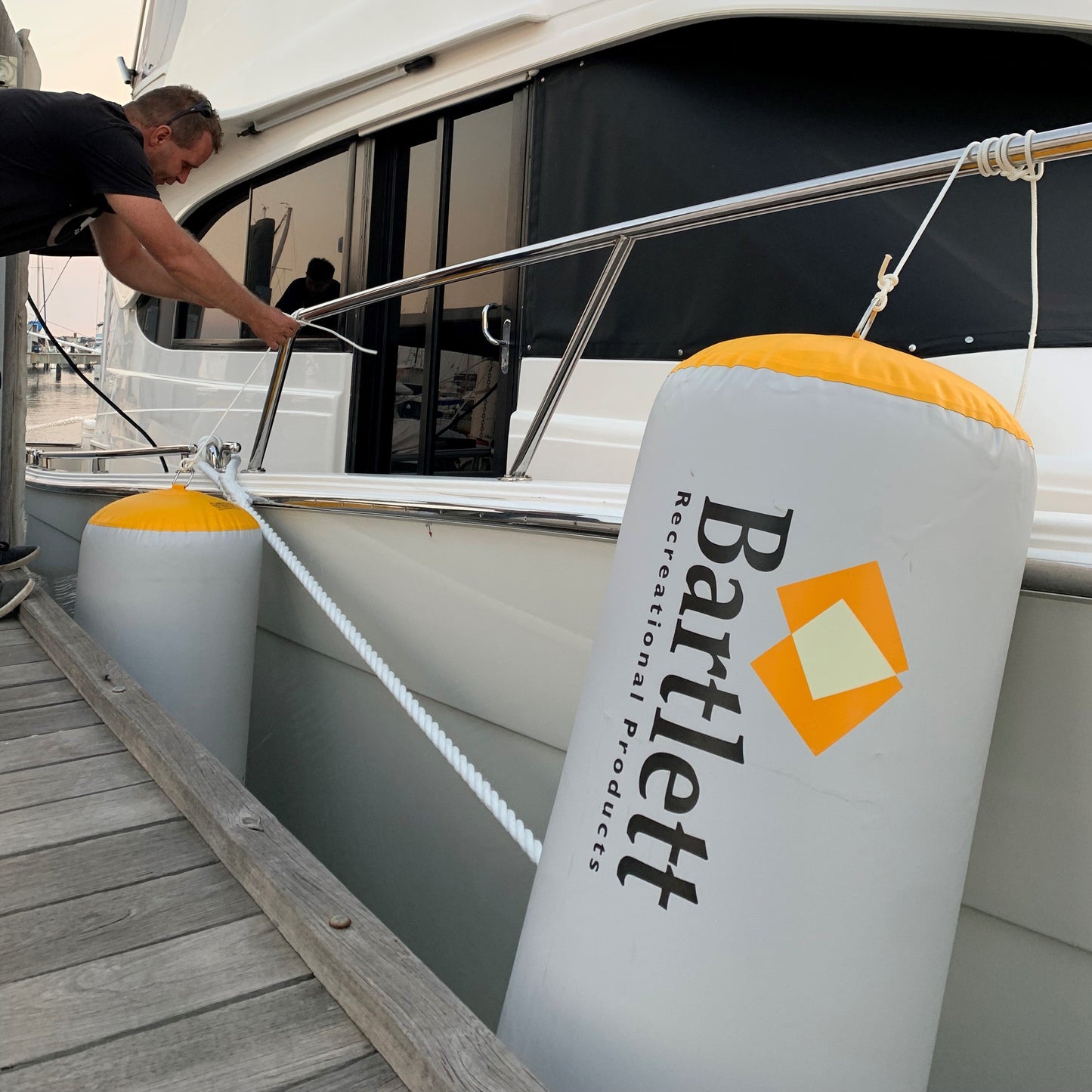 INFLATABLE BOAT FENDER 1.2M (4FT)