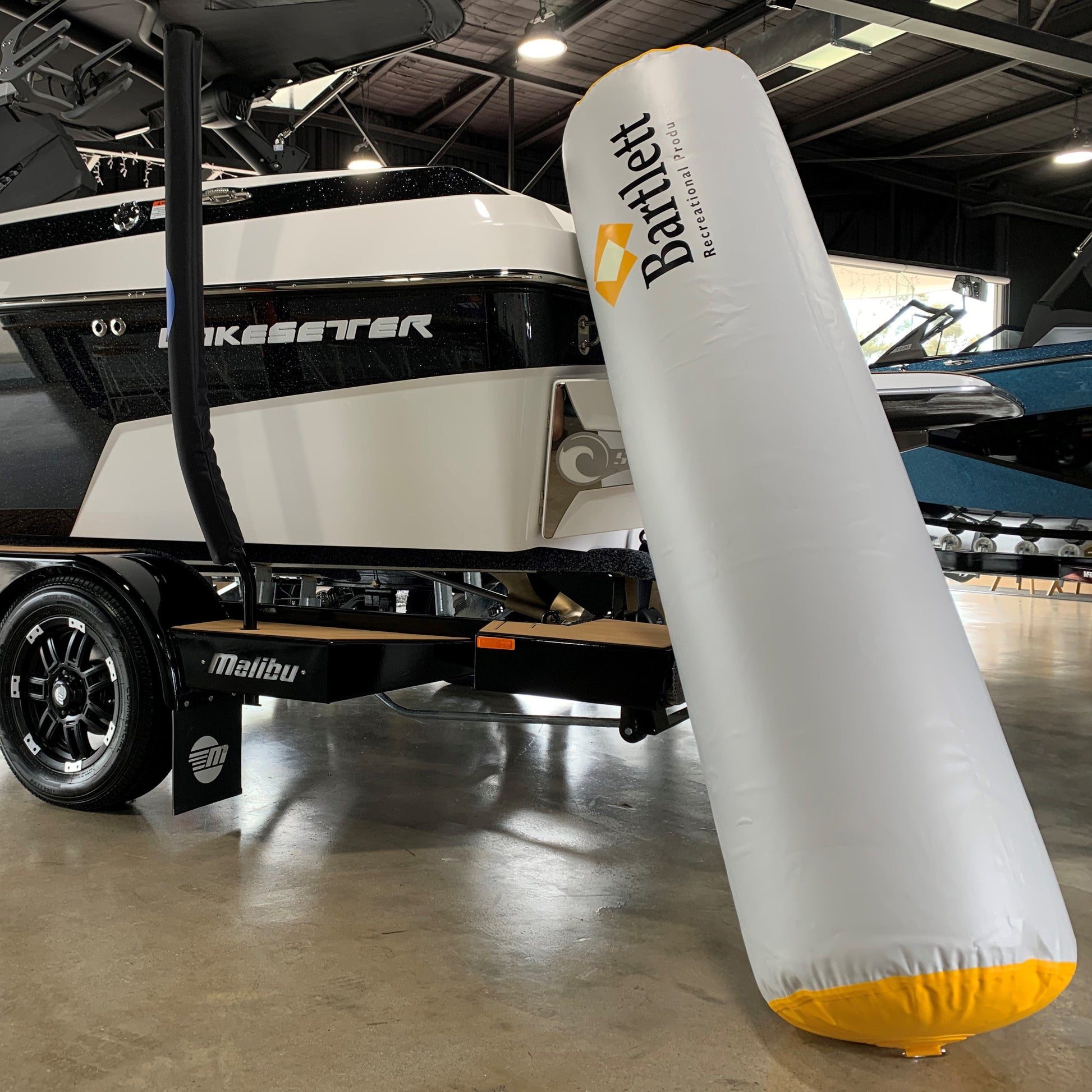 1.8M (6FT) Bartlett Recreational Products Australia Inflatable Boat Fender Ski Boat Big Bumper Boat Raft Up Jet Ski Tinny Yacht Jetty Dock Fender