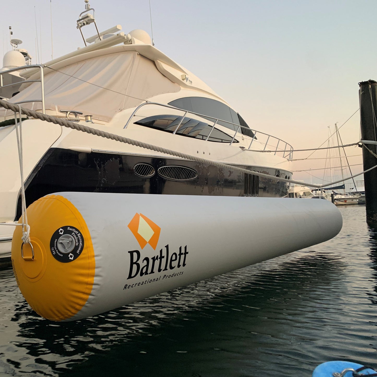 INFLATABLE BOAT FENDER 3.6M (12FT)