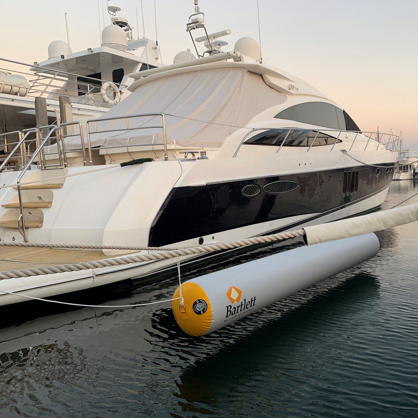 INFLATABLE BOAT FENDER 3.6M (12FT)